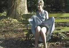 美しいブルネットは、ウェブカメラに自慰行為をするプロ 可愛い 子 エロ 動画